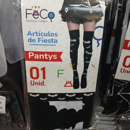 Panty Medias Bucaneras Halloween packaging with bats design and product details for festive occasions.